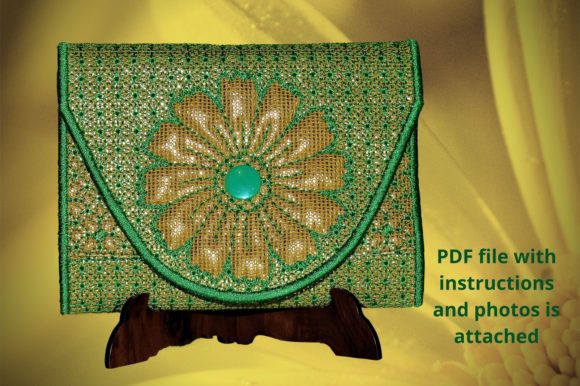 Daisy Small Purse Embroidery Review